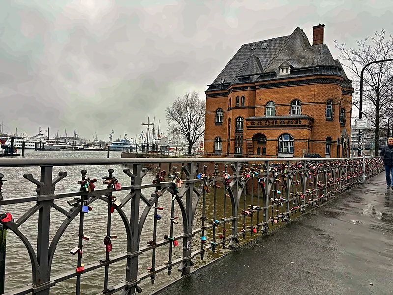 The harbour promenade